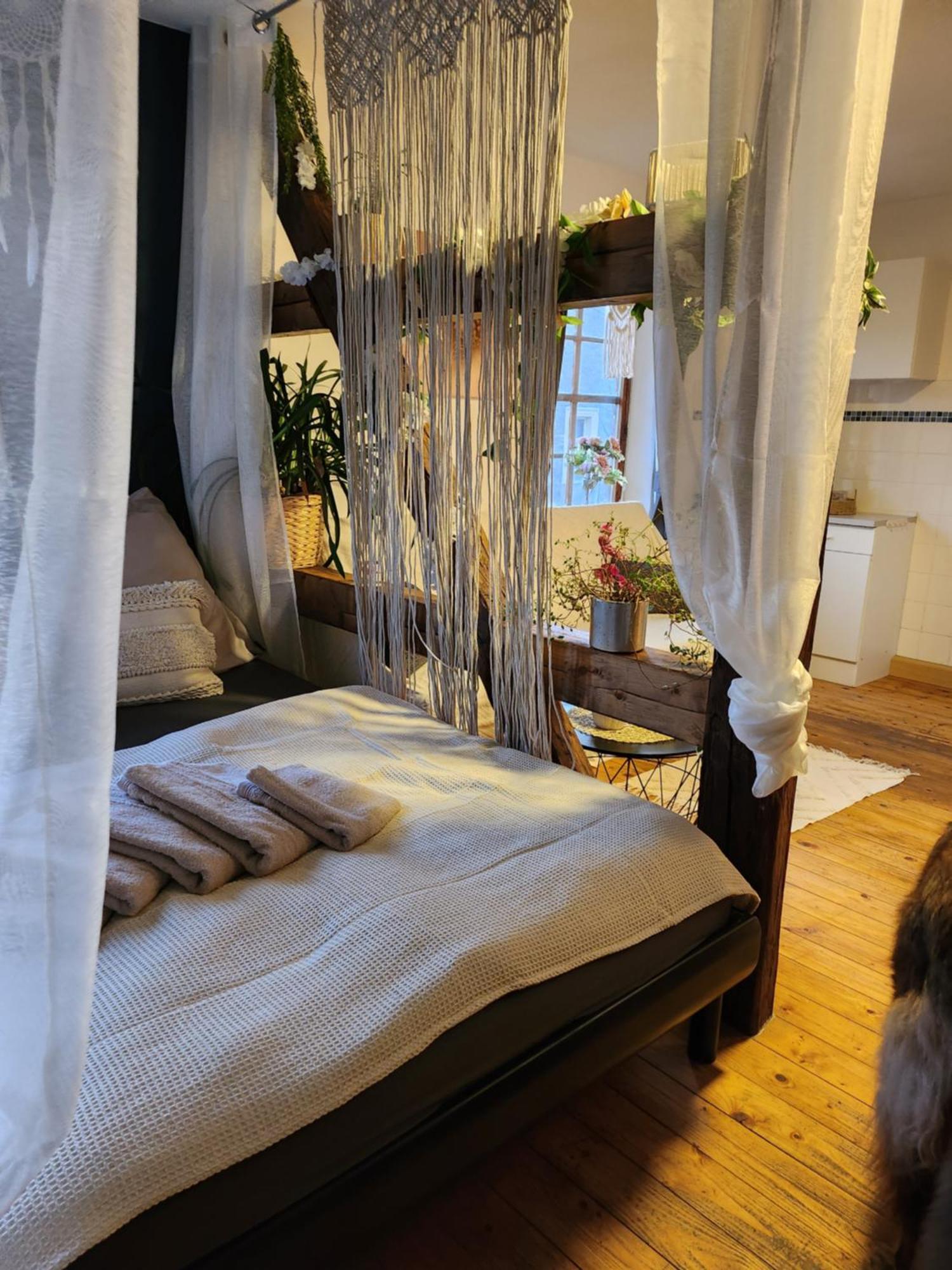 Hotel Schwalbenhof à Lommatzsch Chambre photo